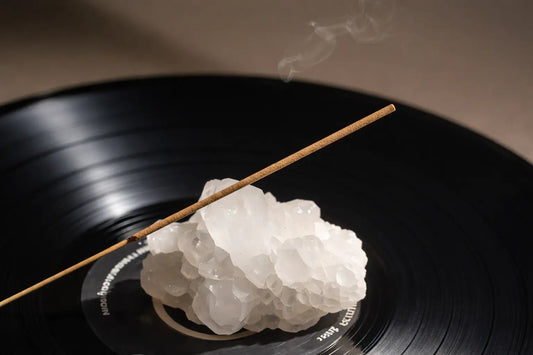 Sensory Sync: Why the Best Incense for Vinyl Listening Sessions is an Analog Essential